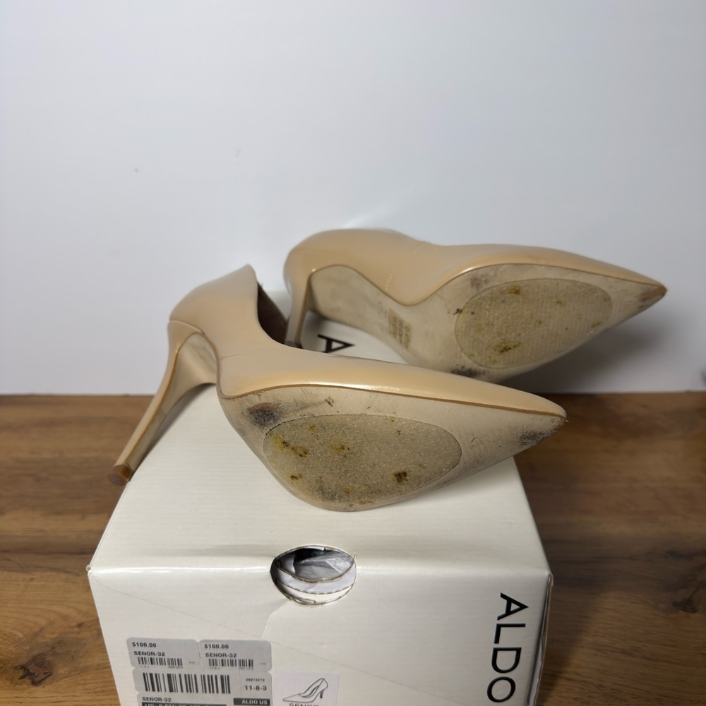 Aldo Beige Patent Leather Heels, Size 8 Retails $100 - Picture 4 of 4